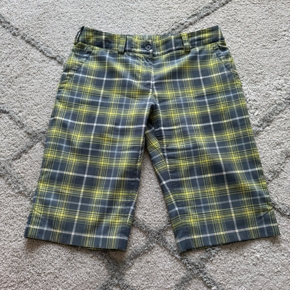 Nike golf Tour Performance Dri Fit Gray Yellow White Plaid Shorts long Bermuda 6 - Picture 1 of 7
